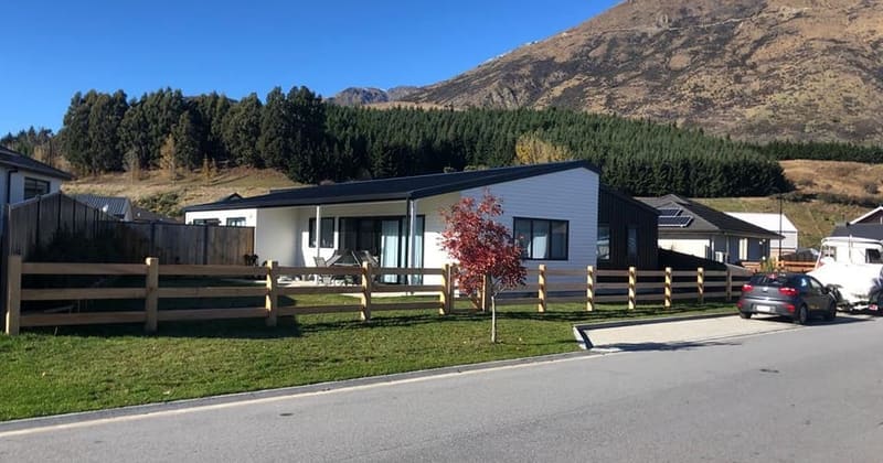 Macrocarpa Post & Rail